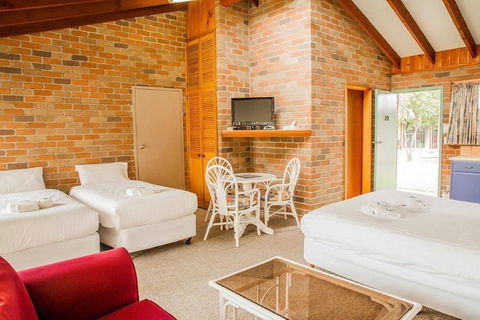 Crescent Head Resort & Conference Centre - Lismore Accommodation 6