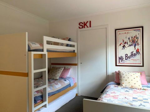 Reindeer 6 - Lismore Accommodation 1