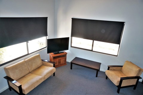 Ningaloo Breeze Villa 2 - Lismore Accommodation 3