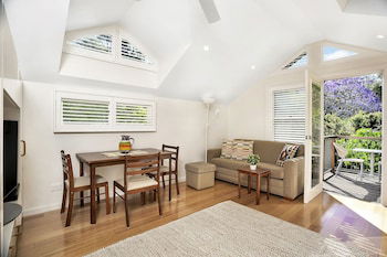 Private Garden Apartment Minutes Walk To Station NBN01 - Lismore Accommodation 6