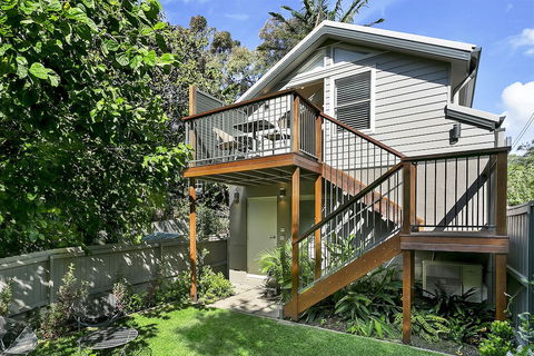 Private Garden Apartment Minutes Walk To Station NBN01 - Lismore Accommodation 0