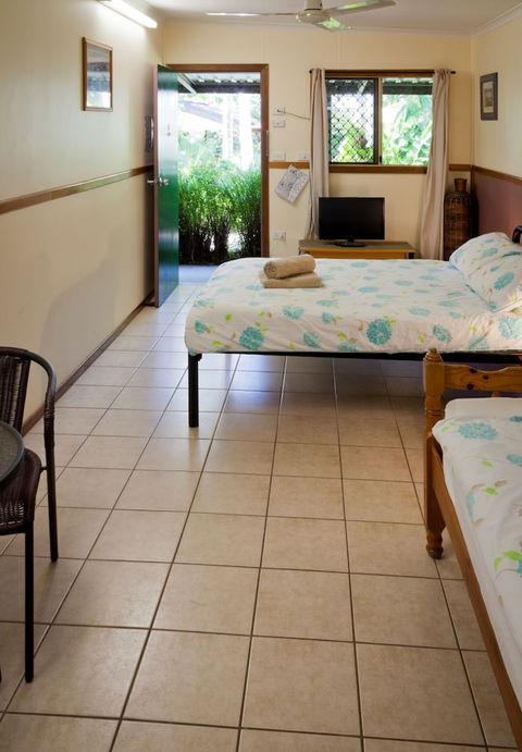 Woolshed Eco Lodge - Lismore Accommodation 4