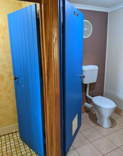 Woolshed Eco Lodge - Lismore Accommodation 6