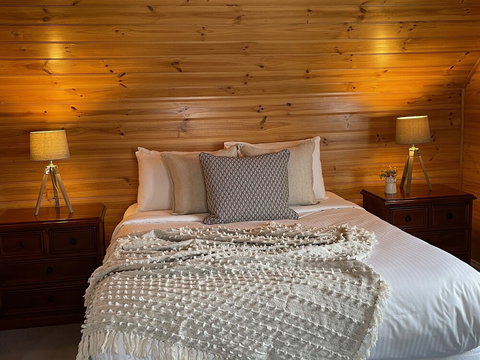 Dunes - Elegant Beach Villa With Huge Swim Spa - Lismore Accommodation 1