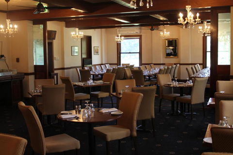 The Dormie House - On The Golf Course - Lismore Accommodation 5