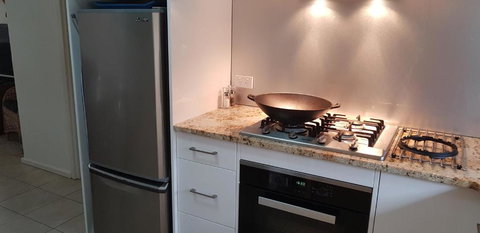 Acaill Accommodation Esplanade Living Self Check-In Self Check-Out - Lismore Accommodation 6