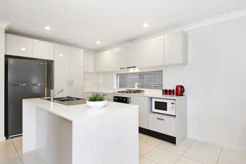 Alpine Place Villas - Lismore Accommodation 0