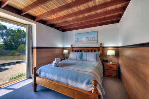 Sheoak On The Bay - Lismore Accommodation 2