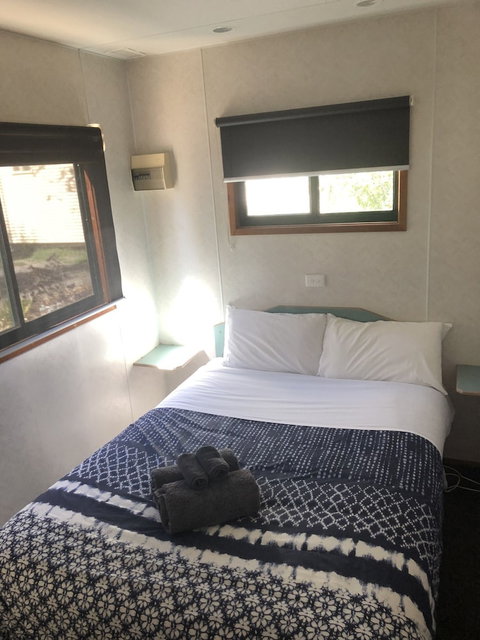 G'day Parks Ararat - Lismore Accommodation 5