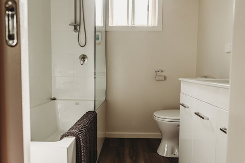 G'day Parks Ararat - Lismore Accommodation 6