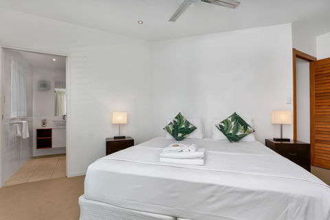 Beachfront Apartment With Ocean View - 4 - Lismore Accommodation 2