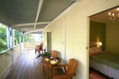 Noosa Country House - Lismore Accommodation 7