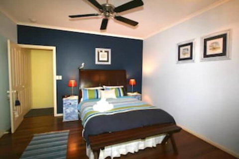 Noosa Country House - Lismore Accommodation 6