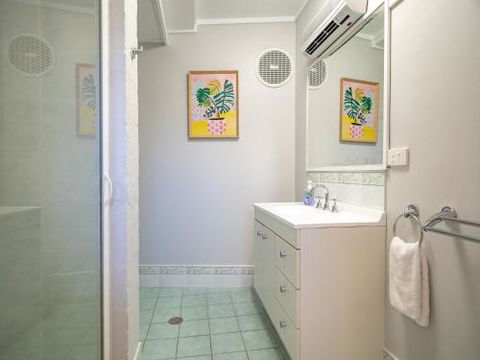 Sea180 Merimbula - Lismore Accommodation 4