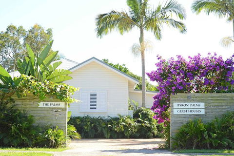 Byron Palms Guesthouse - Lismore Accommodation 2