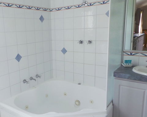 BIG4 Middleton Beach Holiday Park - Lismore Accommodation 5