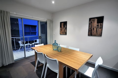 La Loft Apartments Unley - Lismore Accommodation 6