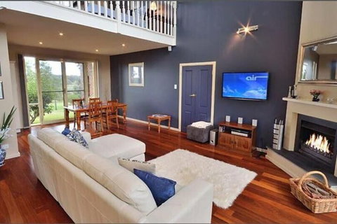 Mt Bold Estate - Lismore Accommodation 6