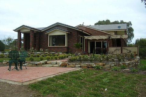 Mt Bold Estate - Lismore Accommodation 2