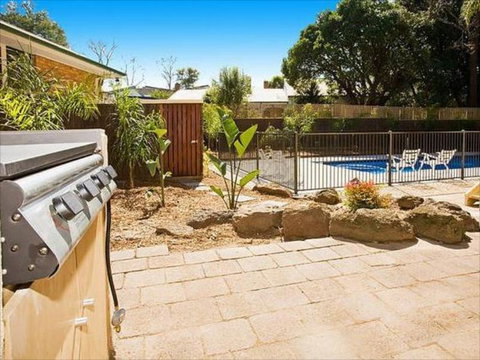 Phillip Island Accommodation - Lismore Accommodation 5