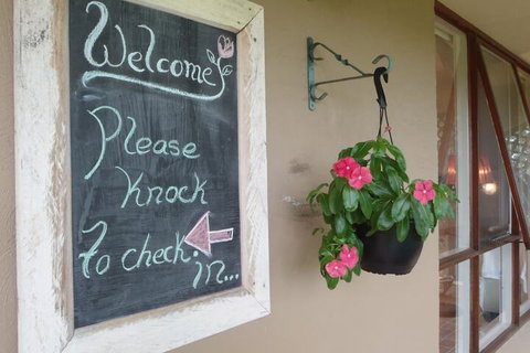 Milton Country Retreat The Chocolate Cottages - Lismore Accommodation 3