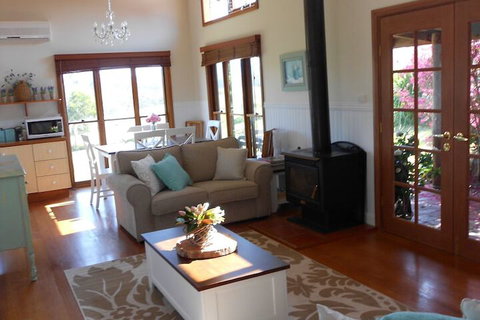 Milton Country Retreat The Chocolate Cottages - Lismore Accommodation 2