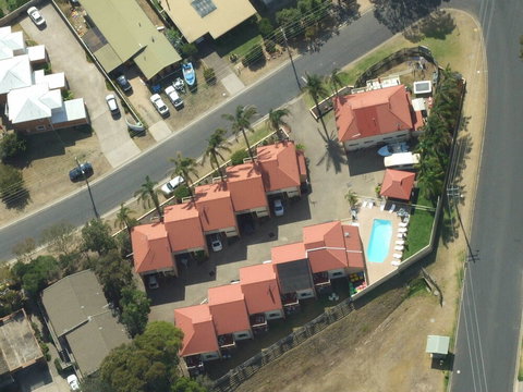 Sapphire Court Holiday Units - Lismore Accommodation 3