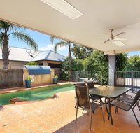 Edward Parry Motel  Apartments - Lismore Accommodation