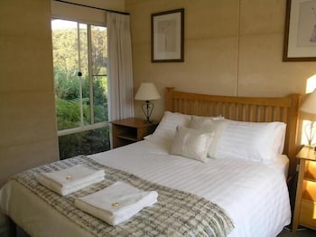 Big Brook Cottages - Lismore Accommodation 1