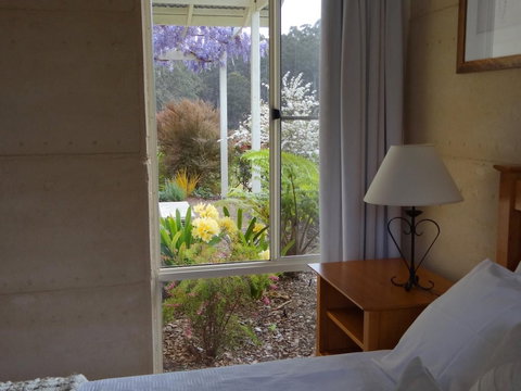 Big Brook Cottages - Lismore Accommodation 6