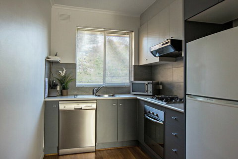 Adelaide DressCircle Apartments Childers Street - Lismore Accommodation 7