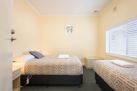 Albany Holiday Units - Lismore Accommodation 6