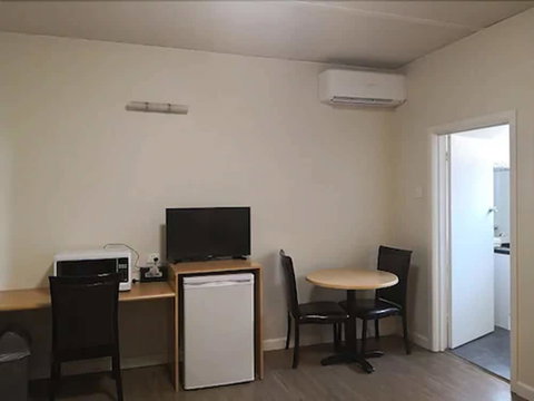 Dandenong Motel - Lismore Accommodation 1