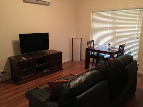 Hahndorf Oak Tree Cottages - Lismore Accommodation 5