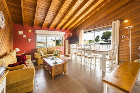 Rooftops Bed & Breakfast - Lismore Accommodation 5