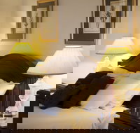 Cobb  Co Court Boutique Hotel