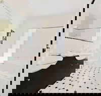 Wine and Roses BB - Lismore Accommodation