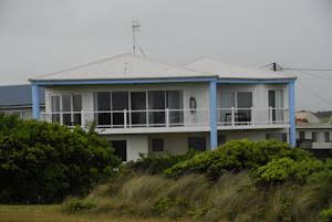 Ocean View Luxury Holiday House  - Lismore Accommodation 1