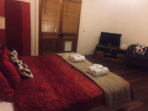 Barossa Dreams - Lismore Accommodation 4