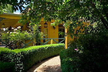 Lake Cottage - Lismore Accommodation 0