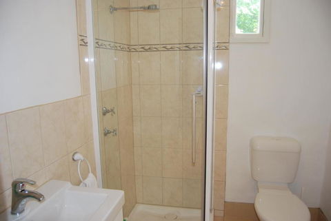 Jacaranda Cottage - Lismore Accommodation 2