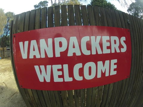 Bells Beach Backpackers - Lismore Accommodation 3