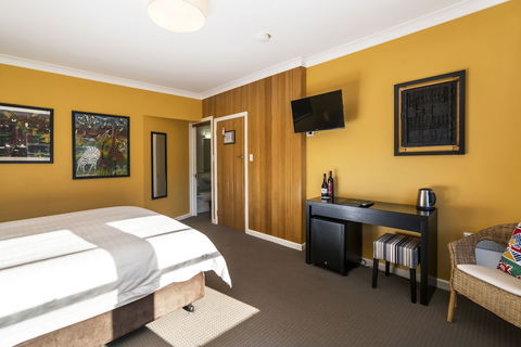 Ashdowns Of Dover B&B - Lismore Accommodation 5