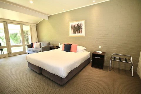 Briars Country Lodge - Lismore Accommodation 3