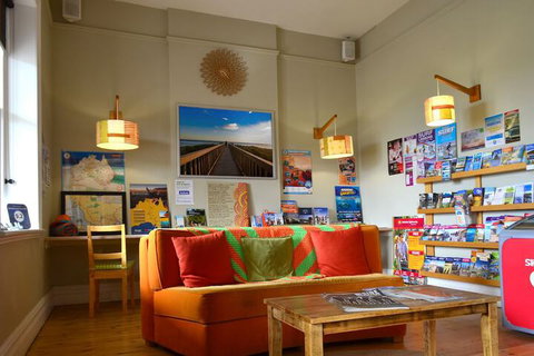 Port Elliot Beach House YHA Hostel - Lismore Accommodation 3