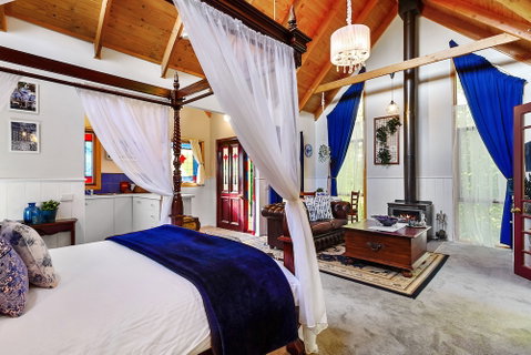 Gembrook Cottages - Lismore Accommodation 6