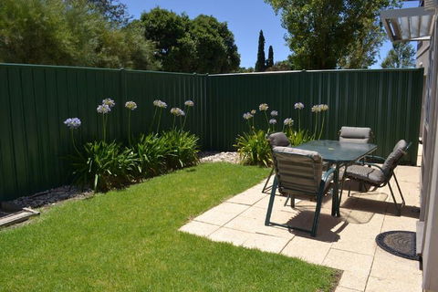 Barossa Valley Apartments - Lismore Accommodation 1