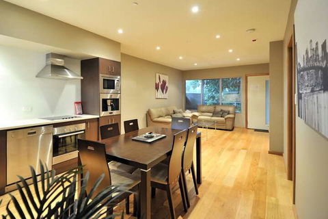 Barossa Valley Apartments - Lismore Accommodation 5