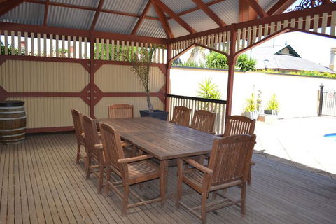 Barossa Valley Apartments - Lismore Accommodation 4