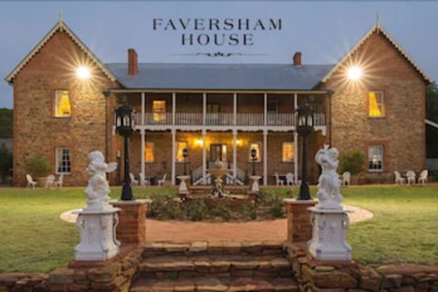 Faversham House - Lismore Accommodation 0